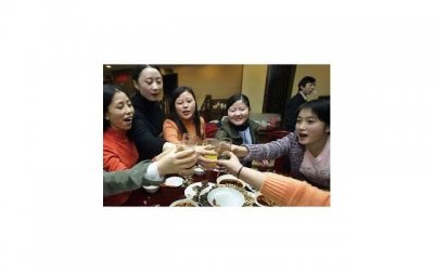 ​老婆一点钱都不想为我花，怎么办